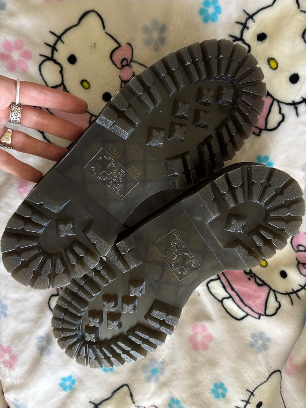 Dr. Martens Pale Grey leather  Lace-Up Platform Shoes - Picture 3 of 4